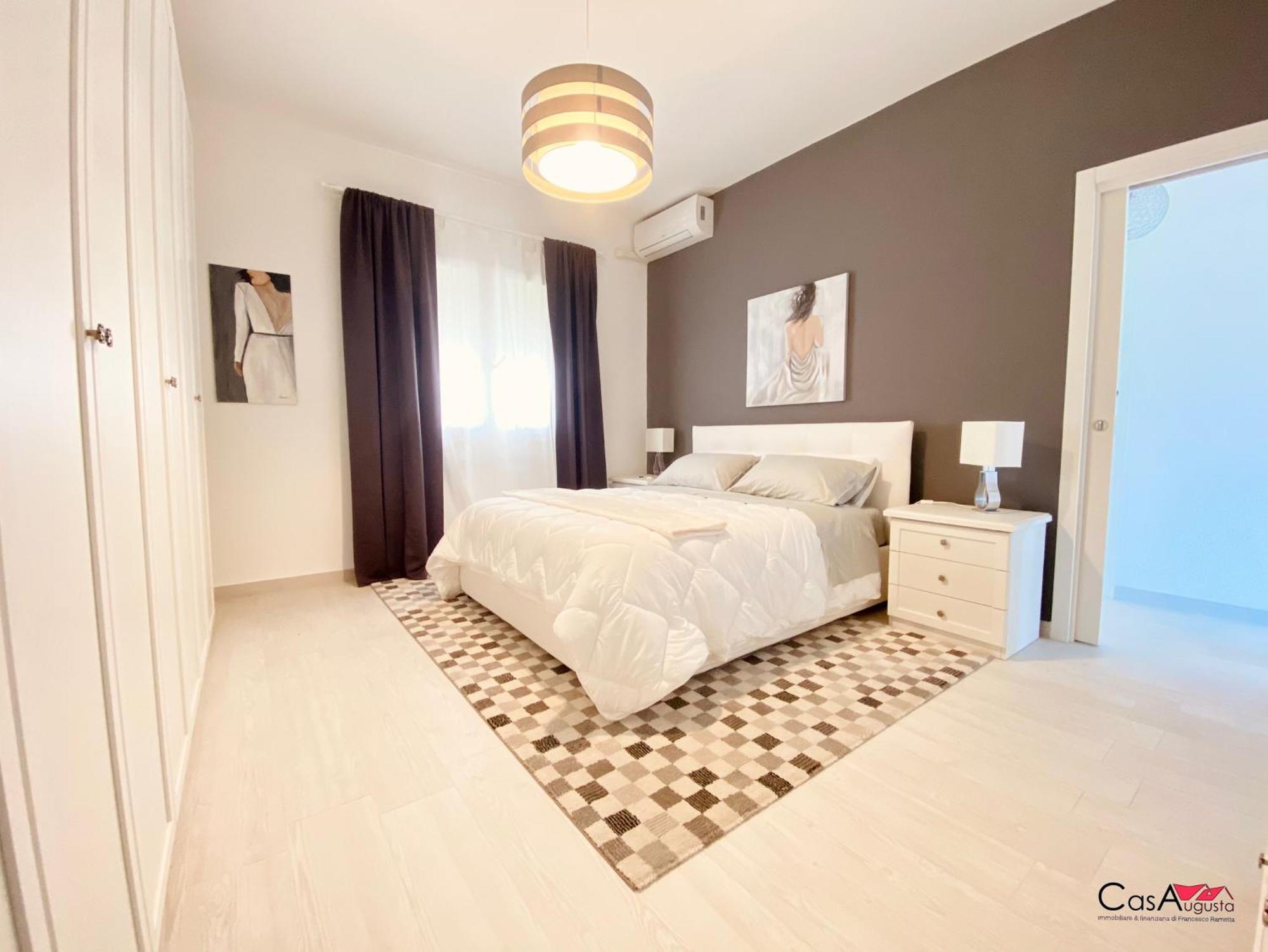 Principe Umberto Apartment Аугуста Екстериор снимка
